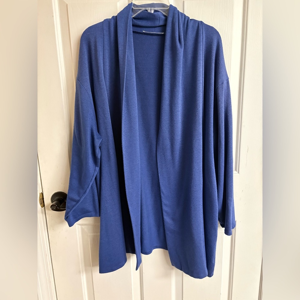 Cyrus Women's Plus Size Open-Front Blue Cardigan Size 2X